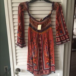 NWT Flying Tomato off the shoulder dress
